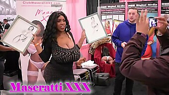 Duke At Exxxotica Nj 2017: A Stripper'S Dream Come True