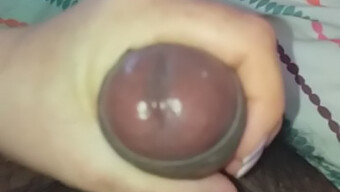 Quick Hand Job With No Cum