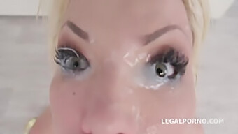 ¡la Tetona Barbie Sins Sale Con Doble Penetración Y Corrida Facial! ¡no Te Pierdas Esta Escena Caliente!