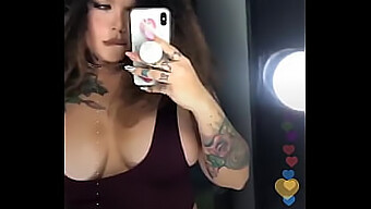 Frumusețea Venezueleană Face Twerk Pe Instagram Live