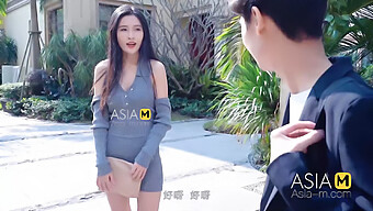 Asiatiske Skjønnhet Chen Xiao Yu Får Anal Og Cumshot I Hd-Video