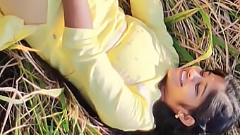 Small Tits Riya Bhabi1 Gets Fucked By A Big Cock In The Fields