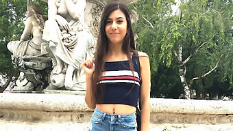 La Experiencia De Casting De Anya Krey: Una Adolescente Es Follada Brutalmente En La Calle