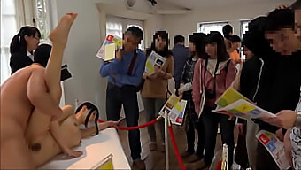 Public Japanese Teens Get Fucked At An Art Show