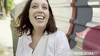 Ruth Ruc Da Una Mamada Descuidada Y Es Follada En Un Banco Del Parque