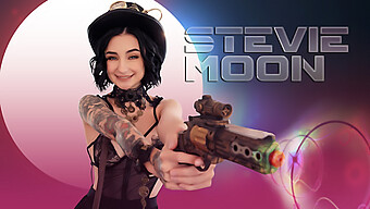 Hot Møde Med Petite Babe Stevie Moon Og En Veludstyret Stud I High-Definition