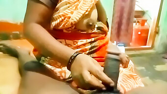 Indian Aunty'S Homemade Bisexual Sex Video