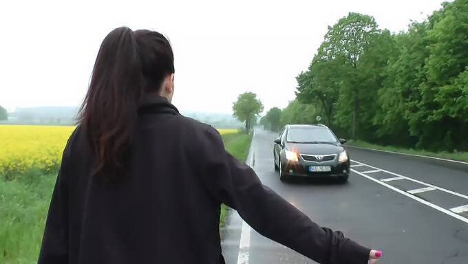 German Teen (18+) Gets Her Asshole Closeup In Car