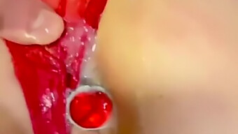 Abilità Di Pompino E Leccata Di Figa In Mostra In Questo Video Hot