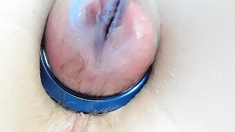 Close Up Of A Skinny Girl'S Hairy Pussy