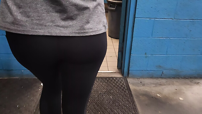 18 Year Old Slut Gets Her Tight Pussy Fucked In Public