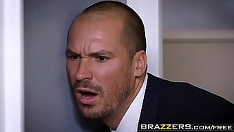 Lennox Luxe E Sean Lawless Godono Della Doppia Penetrazione In Questo Video Di Brazzers!